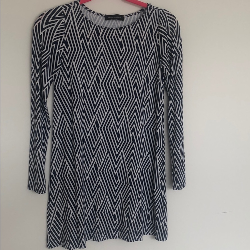 Long sleeved dress or tunic